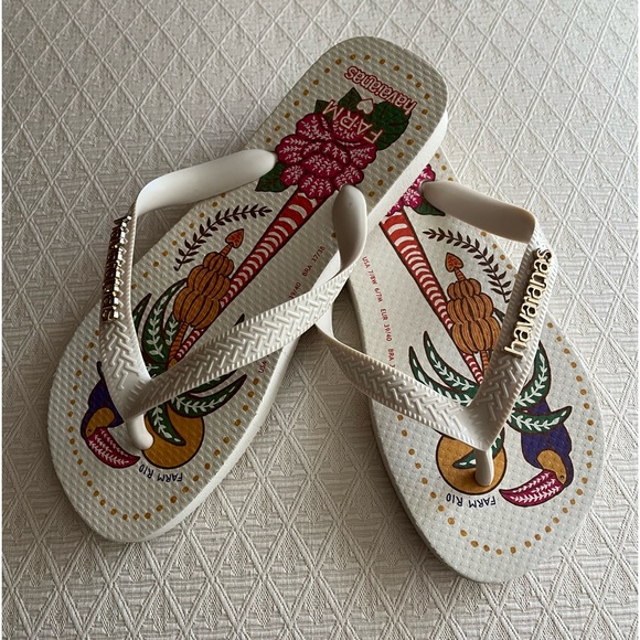 Havaianas Farm Rio Summer Flip Flops 🩴 NWOT - Picture 5 of 12